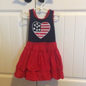 Super cute patriotic dress size 4T.